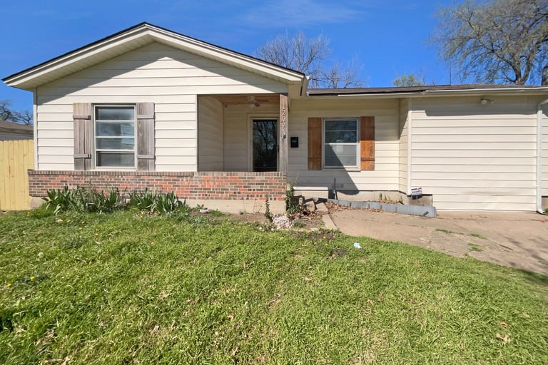 See details about 1209 Sylvan Dr, Garland, TX 75040
